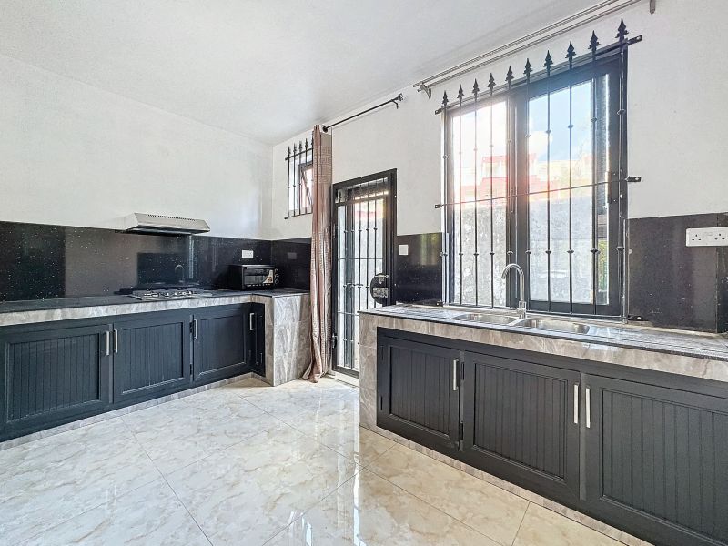 Pereybere Apartment 4 rooms 200 m² Rental