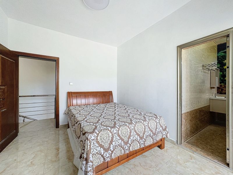 Pereybere Apartment 4&nbsp;rooms 200&nbsp;m² Rental