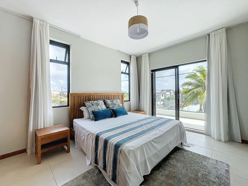 house 5 rooms for sale on Pereybere Pereybere House 5 rooms 265 m² Sale