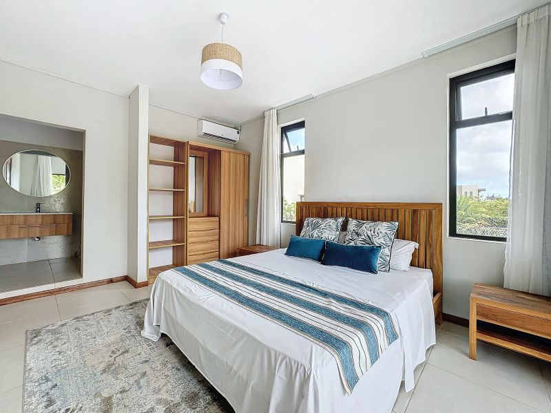 house 5 rooms for sale on Pereybere Pereybere House 5 rooms 265 m² Sale