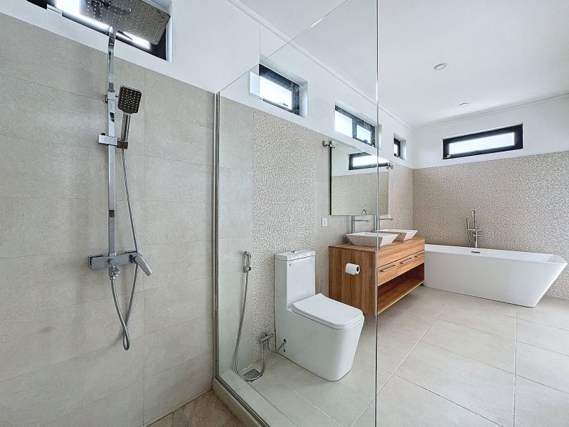 house 5 rooms for sale on Pereybere Pereybere House 5 rooms 265 m² Sale