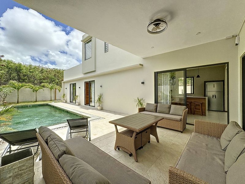 house 5 rooms for sale on Pereybere Pereybere House 5 rooms 265 m² Sale