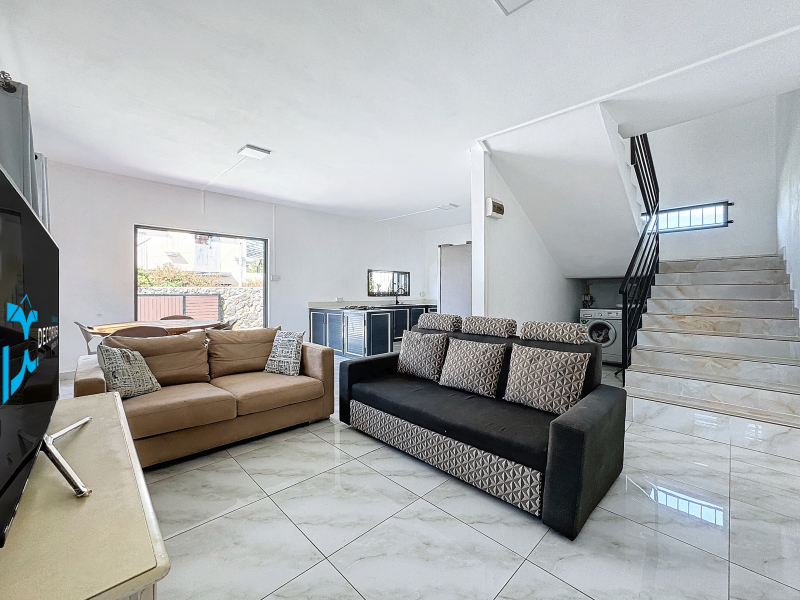 maison 10 pièces en location sur Cap Malheureux Cap Malheureux Maison 10 pièces 196 m² Location