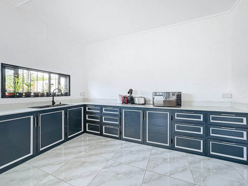 maison 10 pièces en location sur Cap Malheureux Cap Malheureux Maison 10 pièces 196 m² Location