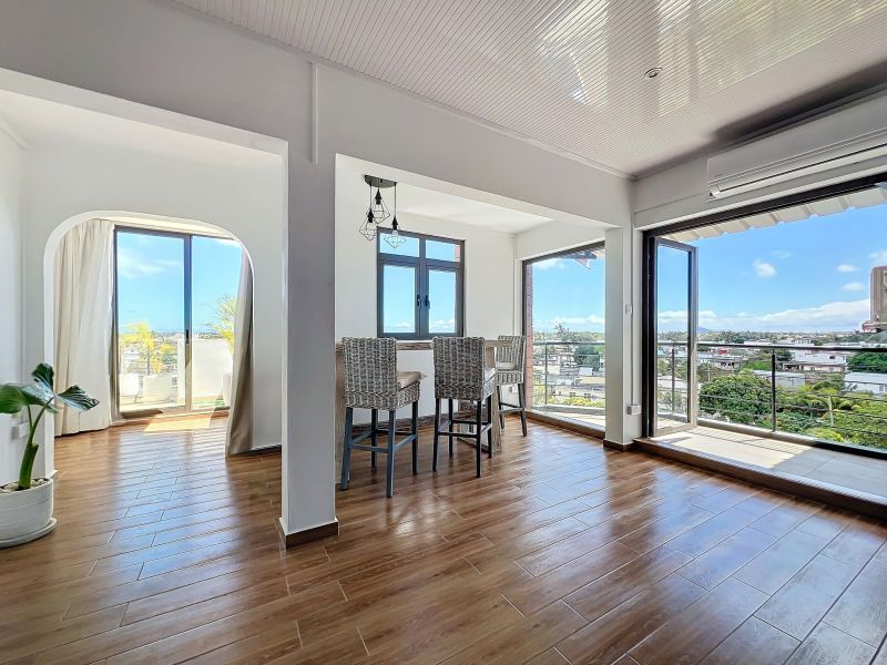 apartment 3 rooms for sale on Grand Baie Grand Baie Apartment 3 rooms 130 m² Sale