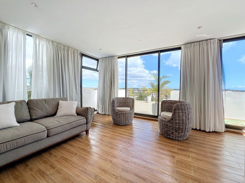 apartment 3 rooms for sale on Grand Baie Grand Baie Apartment 3 rooms 130 m² Sale