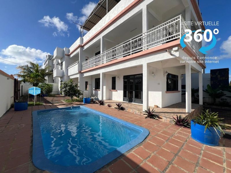 Mont Choisy Maison 8&nbsp;pièces 300&nbsp;m² Vente