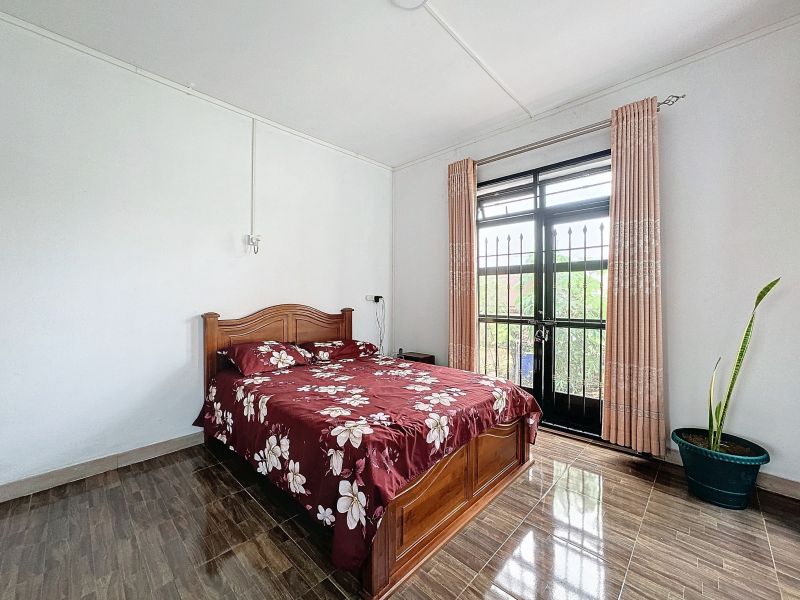 Mont Choisy Maison 8&nbsp;pièces 300&nbsp;m² Vente
