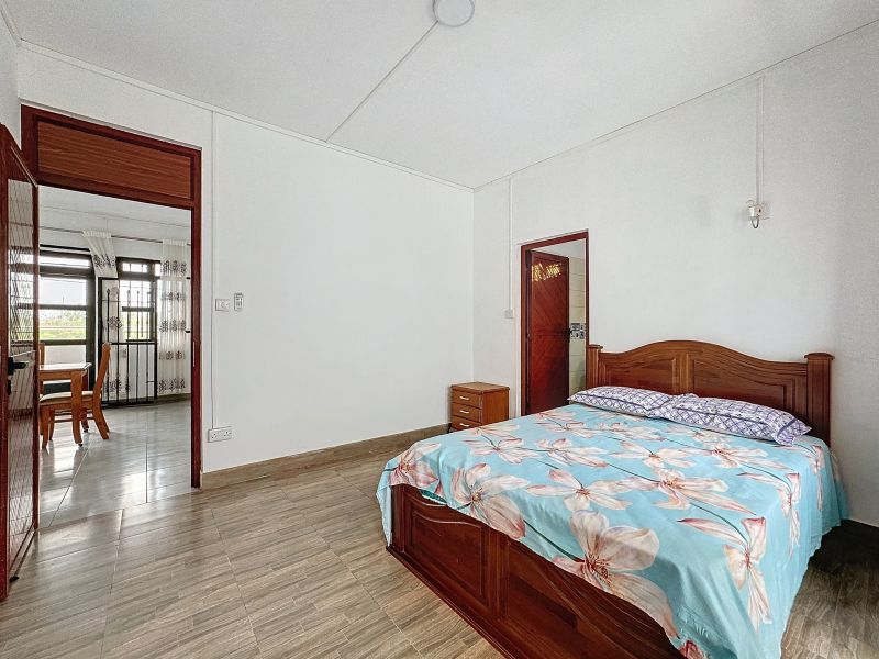 Mont Choisy Maison 8&nbsp;pièces 300&nbsp;m² Vente