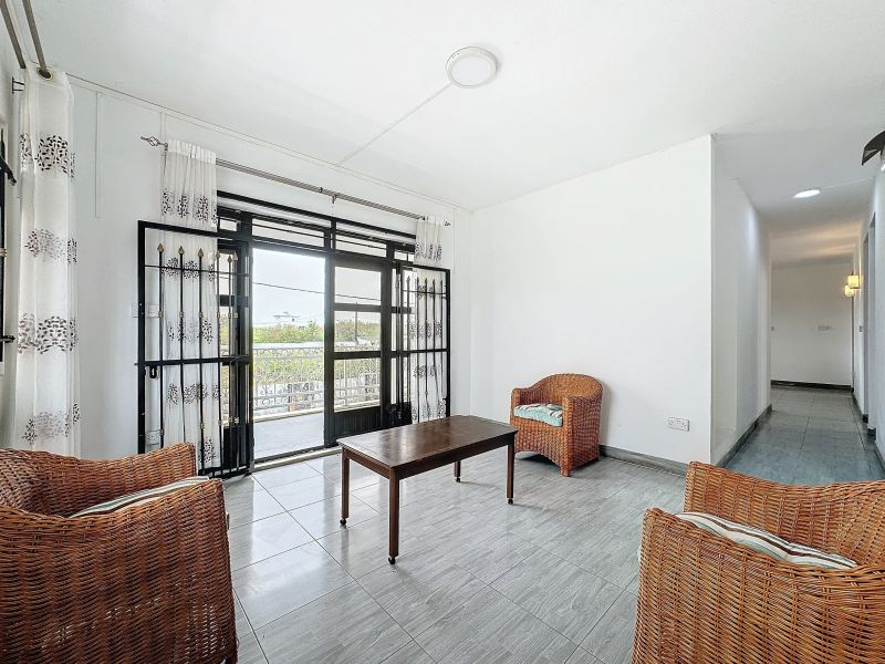 Mont Choisy Maison 8&nbsp;pièces 300&nbsp;m² Vente
