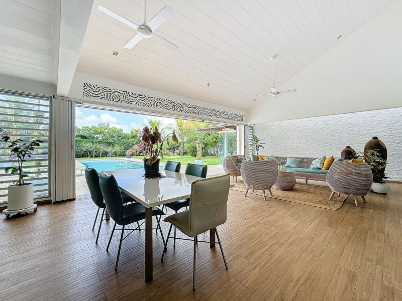 house 7 rooms for sale on Grand Baie Grand Baie House 7 rooms 400 m² Sale