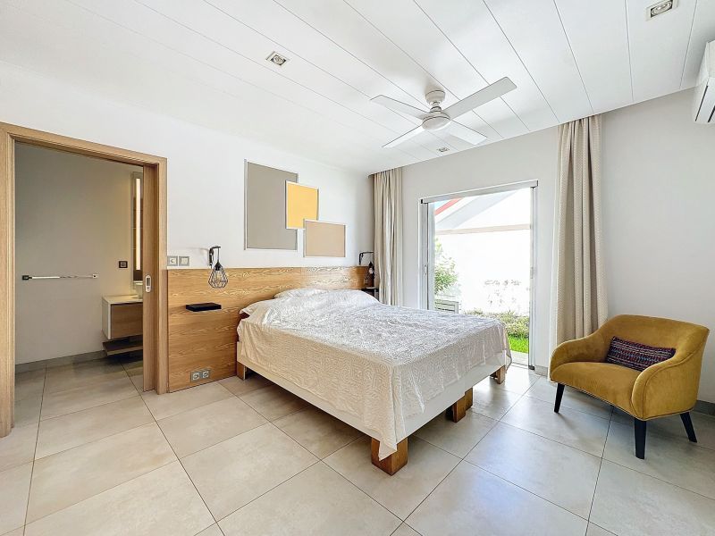 house 7 rooms for sale on Grand Baie Grand Baie House 7 rooms 400 m² Sale