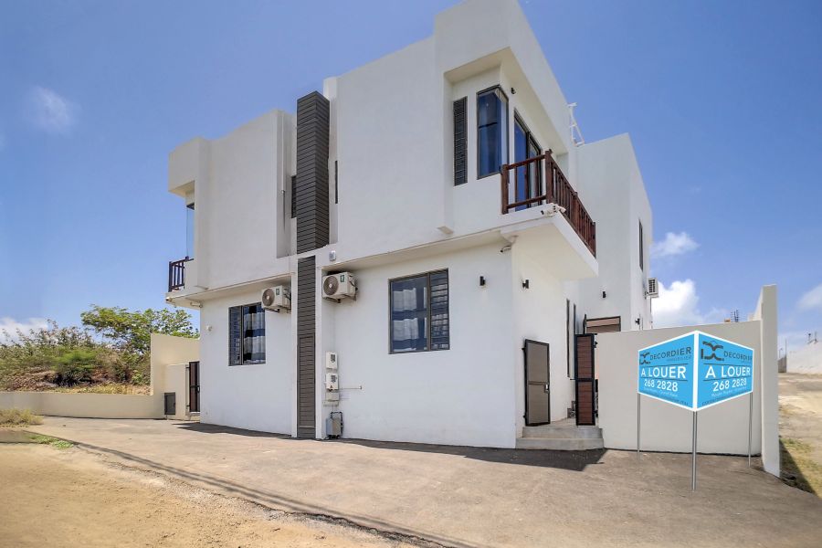 Grand Baie Maison 4&nbsp;pièces 120&nbsp;m² Location