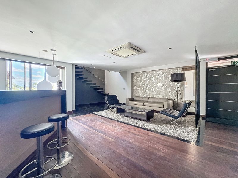 Grand Baie Business premises 125 m² Sale