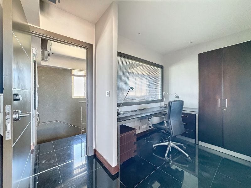 Grand Baie Business premises 125 m² Sale