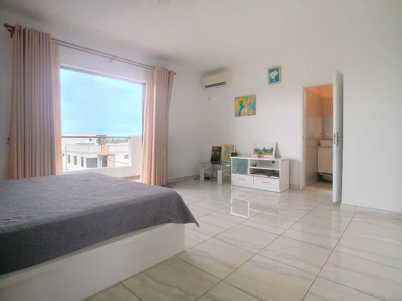 Pereybere Appartement 4 pièces 175 m² Location