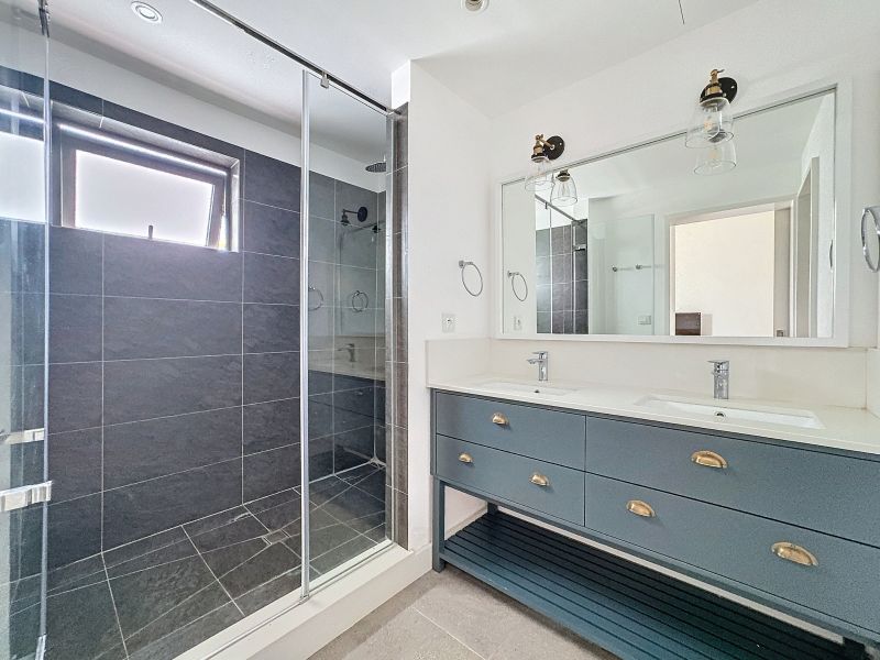 Saint Antoine Appartement 4&nbsp;pièces 154.5&nbsp;m² Vente