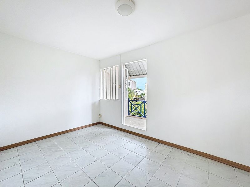 Grand Baie Apartment 4 rooms 106 m² Sale