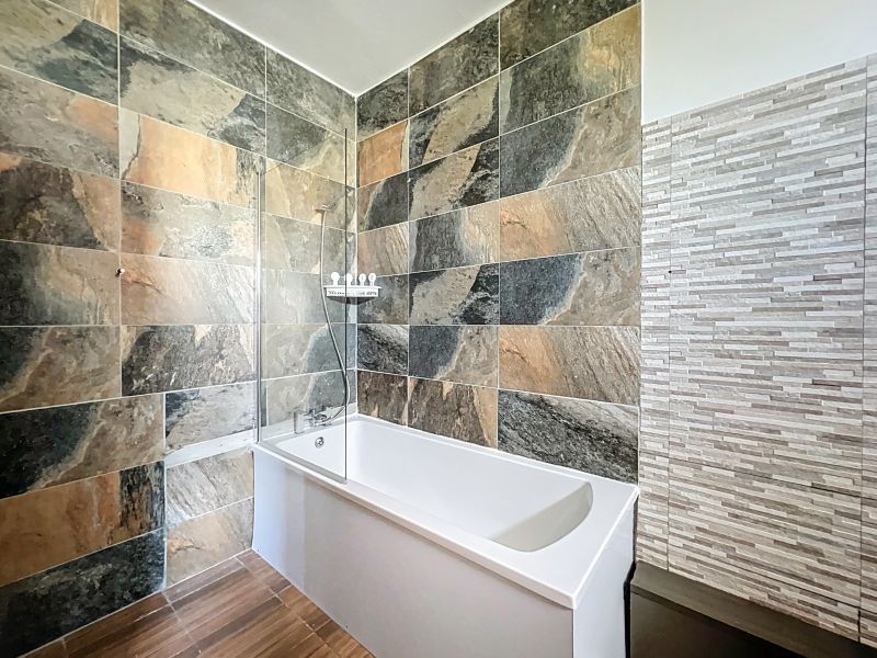 apartment 3 rooms for rent on Mont Choisy Mont Choisy Apartment 3 rooms 86.83 m² Rental