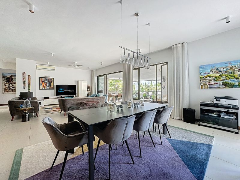 appartement 4 pièces en vente sur Pereybere Pereybere Appartement 4 pièces 197 m² Vente