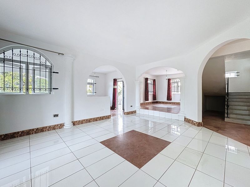 Saint Antoine Maison 6 pièces 347 m² Vente