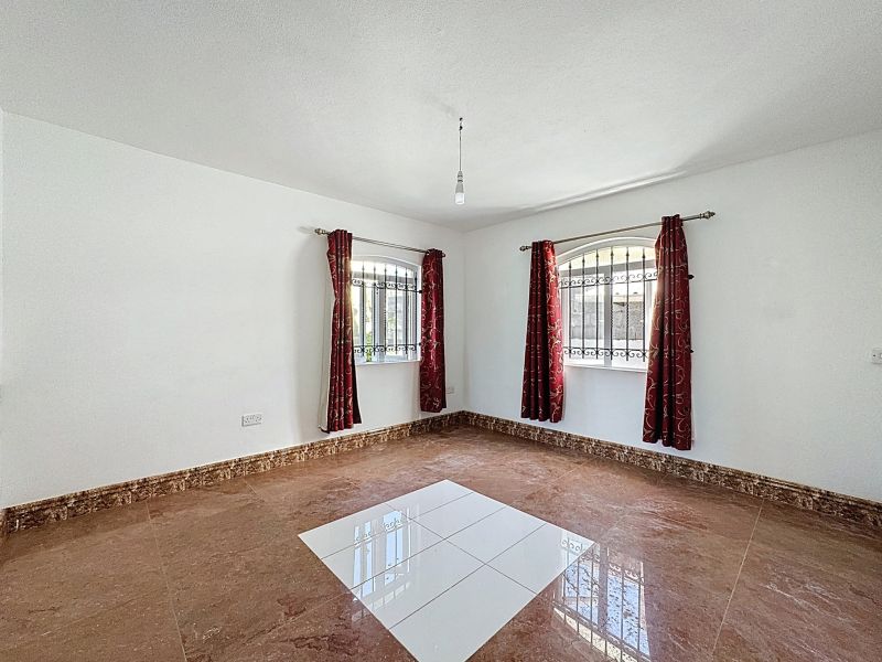 Saint Antoine Maison 6 pièces 347 m² Vente