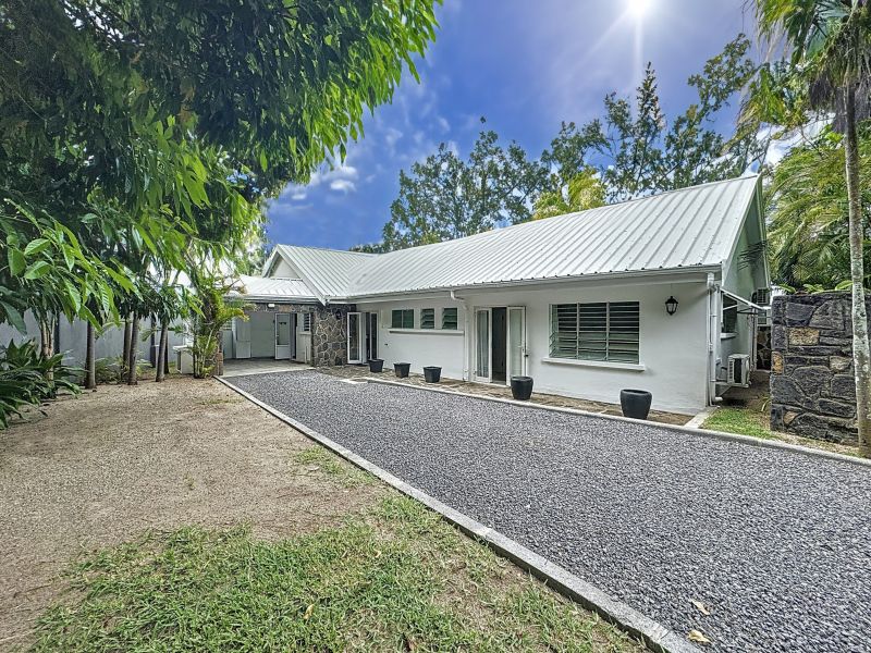 Grand Baie Maison 6 pièces 323 m² Location