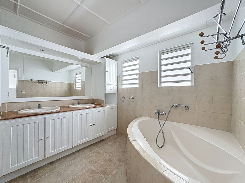 Grand Baie Maison 6 pièces 323 m² Location