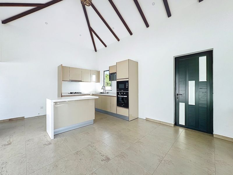 house 4 rooms for sale on Cap Malheureux Cap Malheureux House 4 rooms 108 m² Sale