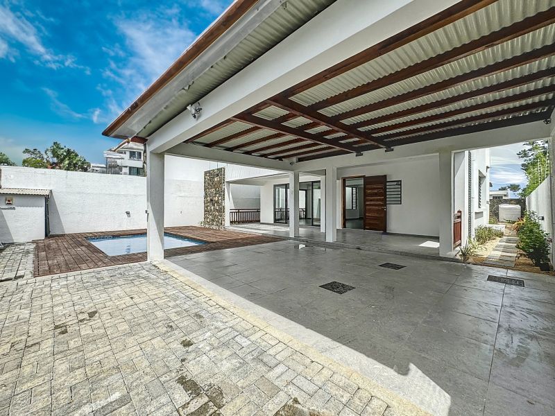 Trou aux Biches House 6 rooms 317 m² Sale