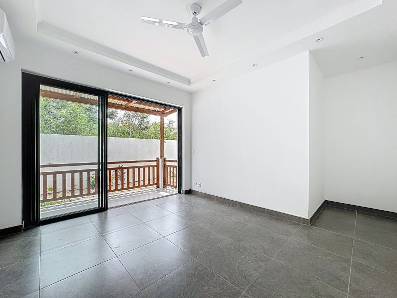 Trou aux Biches House 6 rooms 317 m² Sale