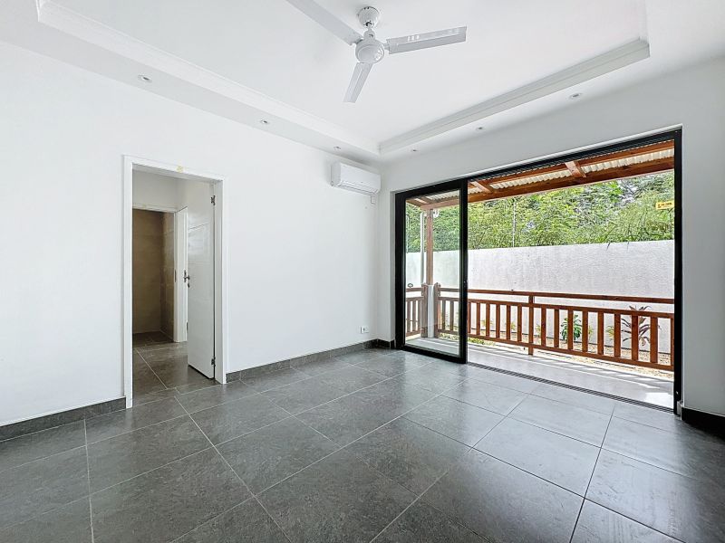 Trou aux Biches House 6 rooms 317 m² Sale