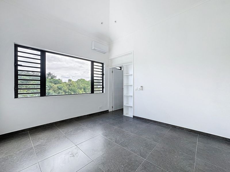 Trou aux Biches House 6 rooms 317 m² Sale