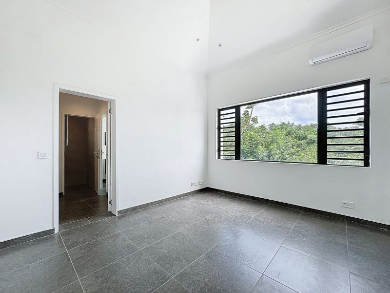 Trou aux Biches House 6 rooms 317 m² Sale