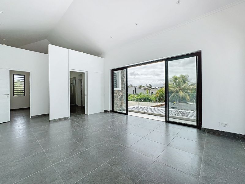 Trou aux Biches House 6 rooms 317 m² Sale