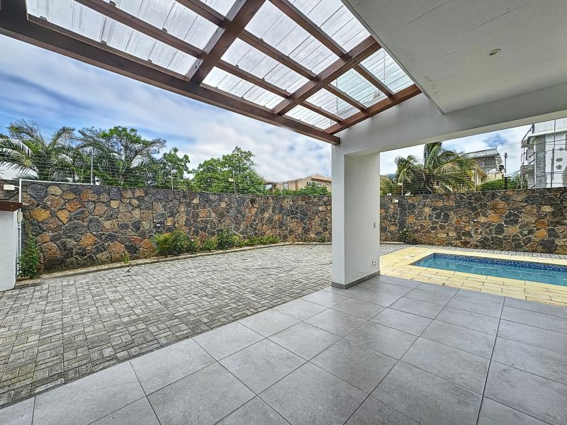 house 5 rooms for sale on Trou aux Biches Trou aux Biches House 5 rooms 243 m² Sale