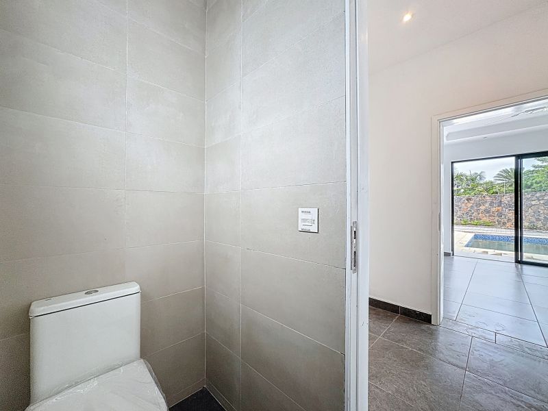 house 5 rooms for sale on Trou aux Biches Trou aux Biches House 5 rooms 243 m² Sale