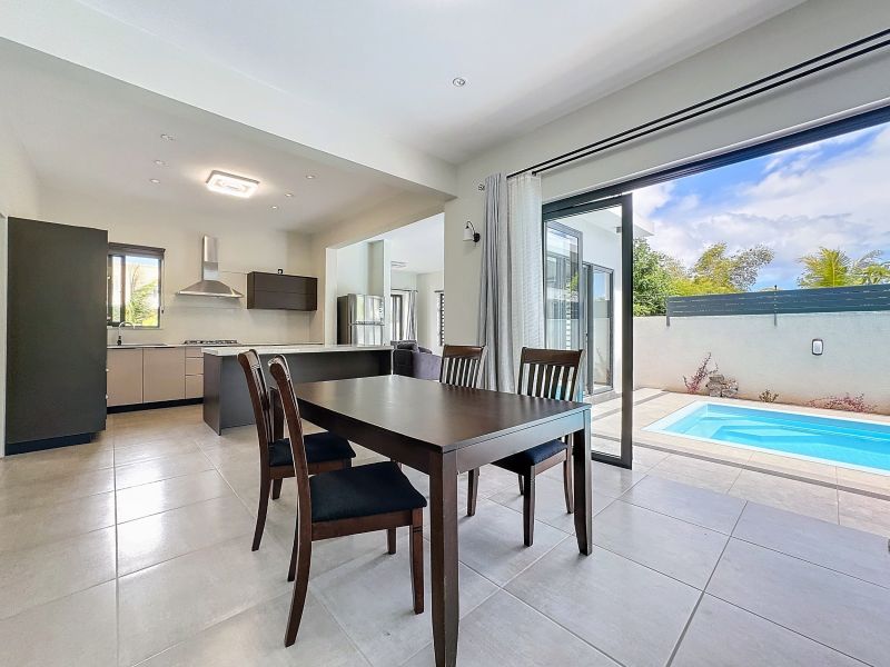 house 7 rooms for rent on Trou aux Biches Trou aux Biches House 7 rooms 294.5 m² Rental