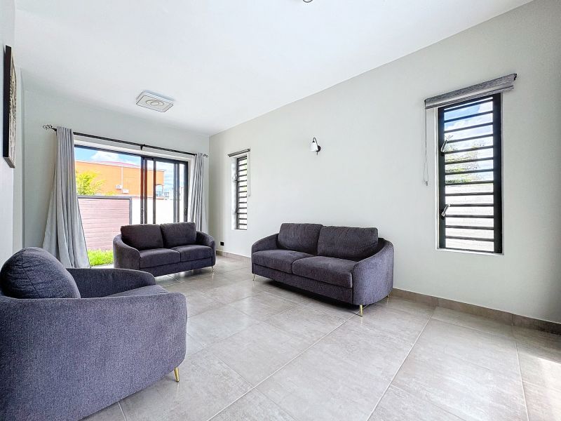 house 7 rooms for rent on Trou aux Biches Trou aux Biches House 7 rooms 294.5 m² Rental