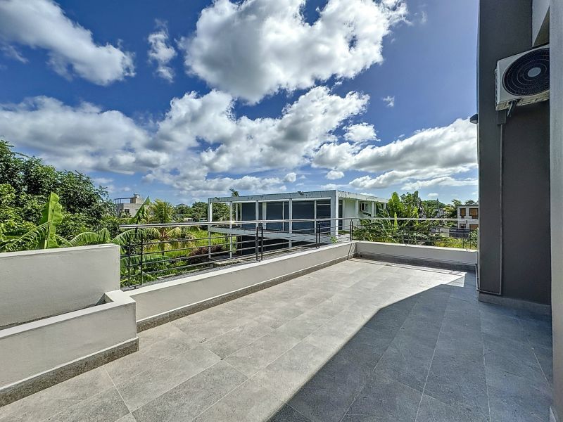 house 7 rooms for rent on Trou aux Biches Trou aux Biches House 7 rooms 294.5 m² Rental