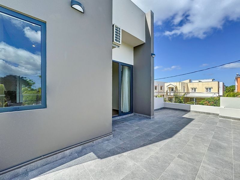 house 7 rooms for rent on Trou aux Biches Trou aux Biches House 7 rooms 294.5 m² Rental