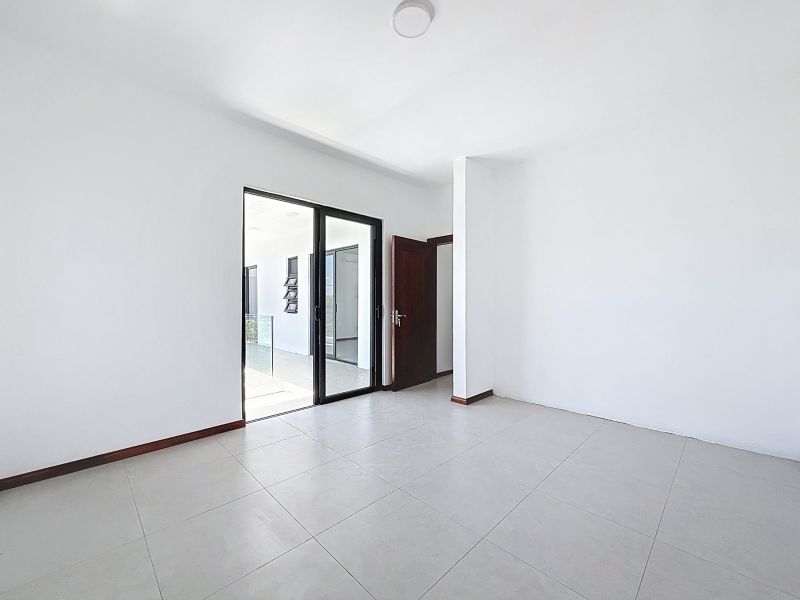 maison 6 pièces en vente sur Pereybere Pereybere Maison 6 pièces 221.92 m² Vente
