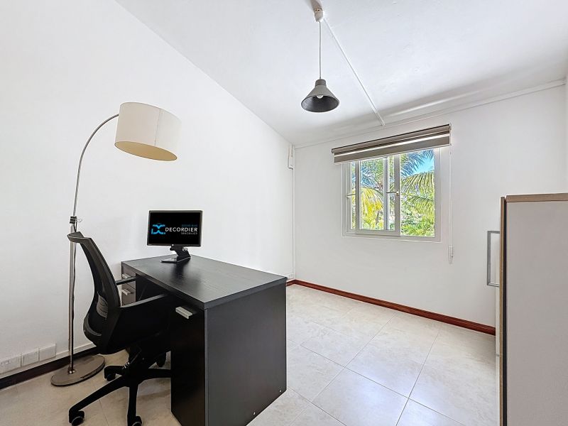 house 5 rooms for sale on Pereybere Pereybere House 5 rooms 185 m² Sale