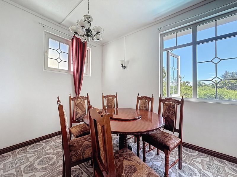 maison 8 pièces en vente sur Trou aux Biches Trou aux Biches Maison 8 pièces 272 m² Vente