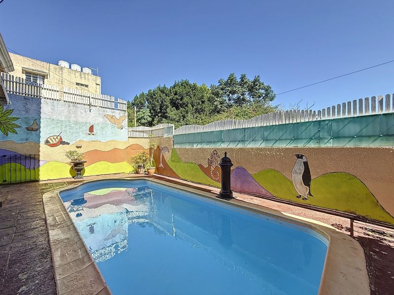 maison 8 pièces en vente sur Trou aux Biches Trou aux Biches Maison 8 pièces 272 m² Vente