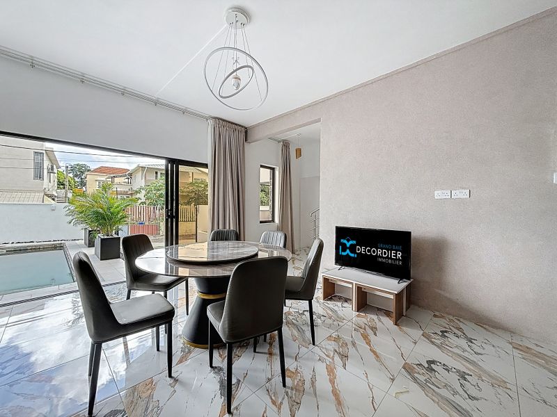 Trou aux Biches Maison 7 pièces 209 m² Location