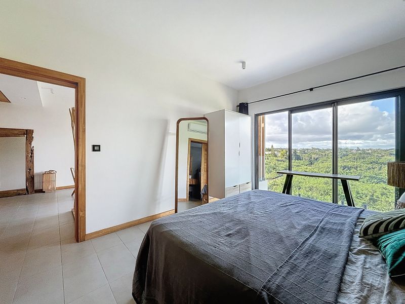 apartment 4 rooms for sale on Pereybere Pereybere Apartment 4 rooms 121.14 m² Sale