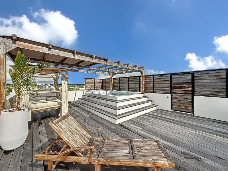 apartment 4 rooms for sale on Pereybere Pereybere Apartment 4 rooms 121.14 m² Sale