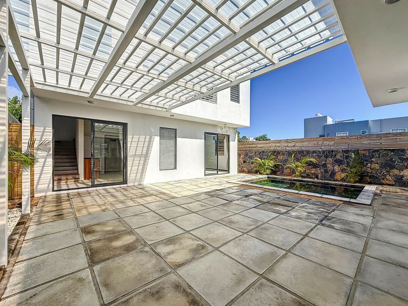 house 4 rooms for sale on Grand Baie Grand Baie House 4 rooms 142 m² Sale