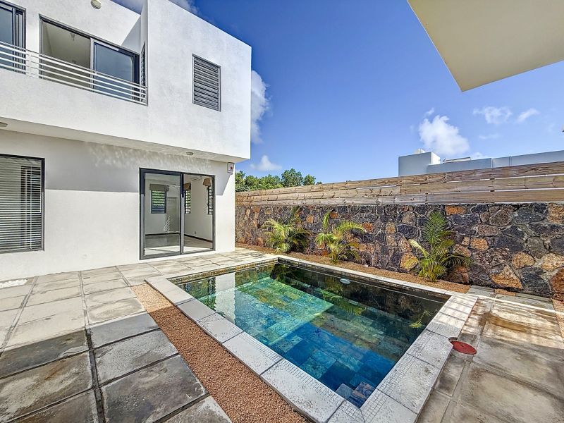 house 4 rooms for sale on Grand Baie Grand Baie House 4 rooms 142 m² Sale